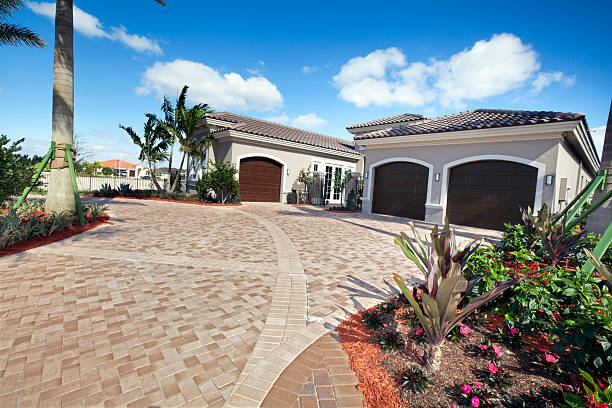 Best Driveway Resurfacing Pavers  in Pleasanton, KS